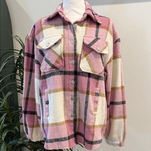 Women’s Plaid Shacket Shirt Pink and Cream Soft Long Sleeve Winter Top S